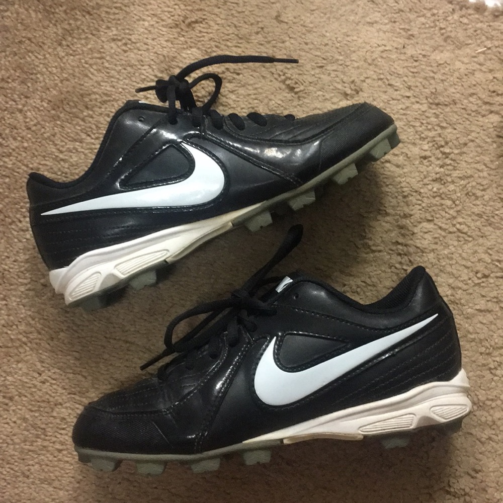 Nike Unify Keystone Softball Cleats, Size 6